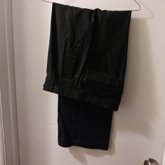 ⭐⭐⭐⬇Men 3pc Suit - Picture 3 of 8